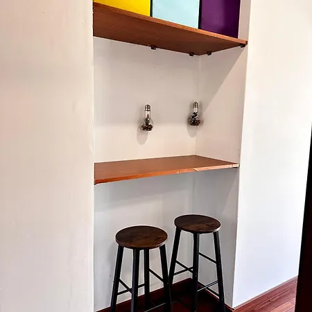 Pensión Modern Private With Balcony & Bathroom - King And Queen Beds 3*
